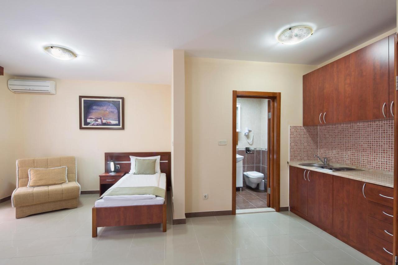 Apartmani Salus Budva Exterior foto